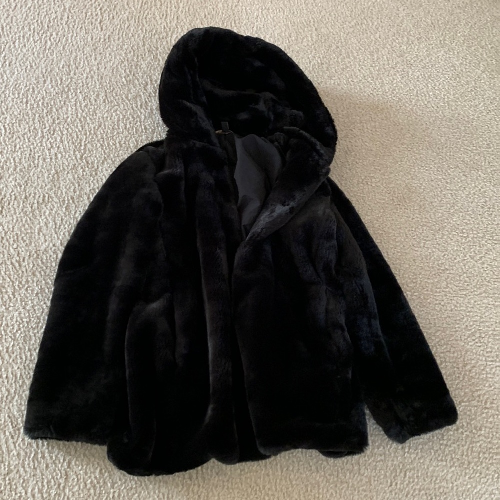 Zara TRF Outerwear faux fur jacket with hood Size Large acrylic & polyester